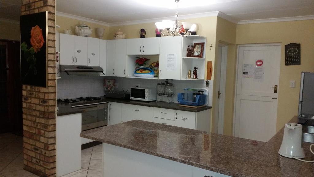 Ebenezer Guesthouse Bluewater Bay Port Elizabeth Exterior foto