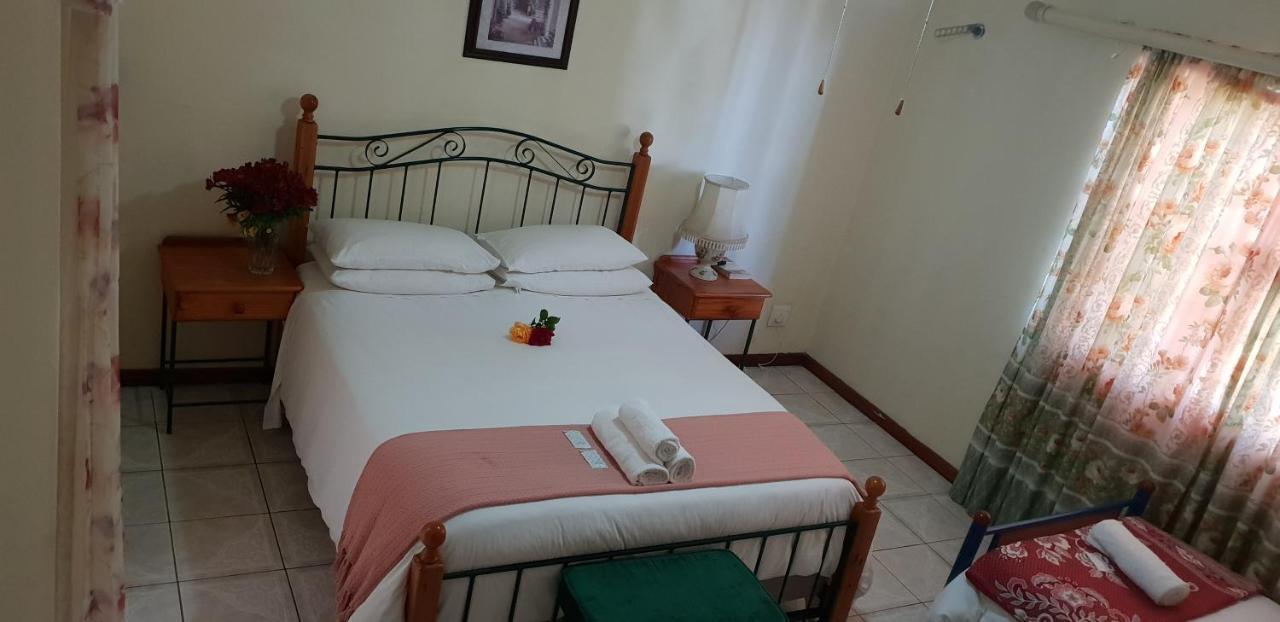 Ebenezer Guesthouse Bluewater Bay Port Elizabeth Exterior foto